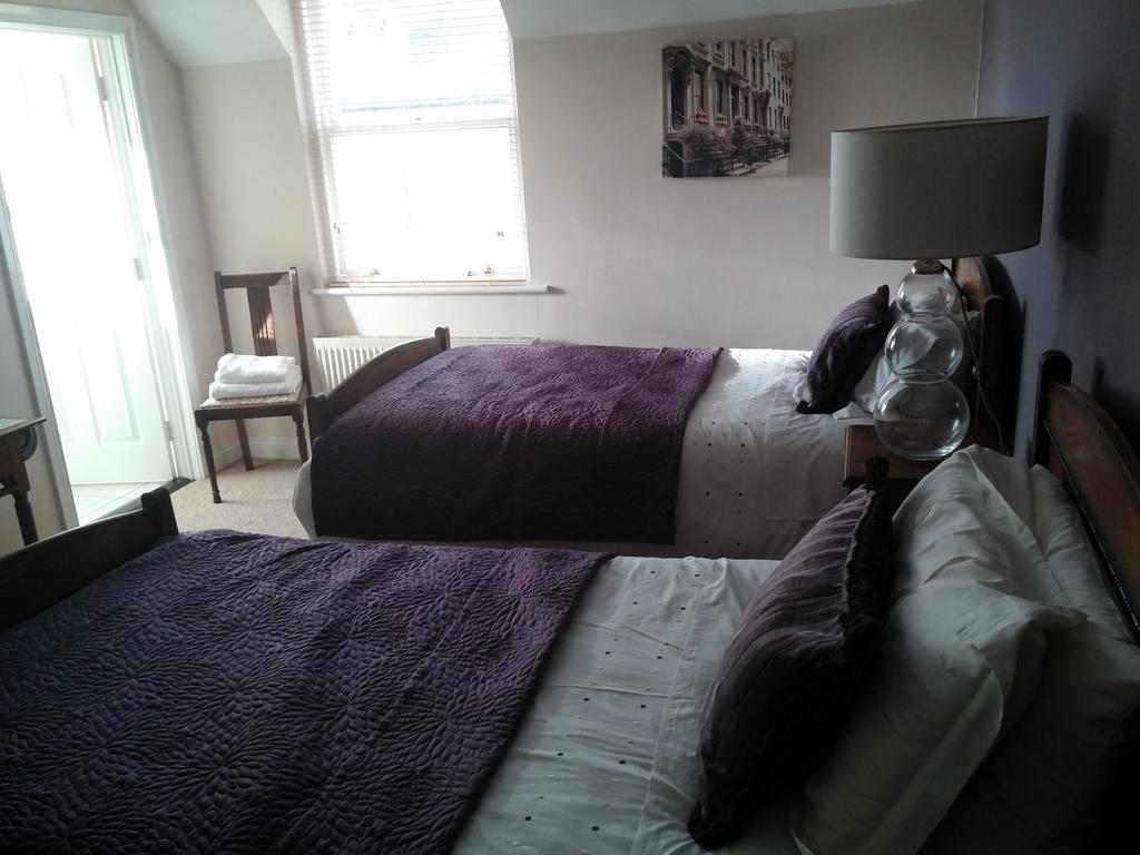 Meath Arms Country Inn Охрим Номер фото