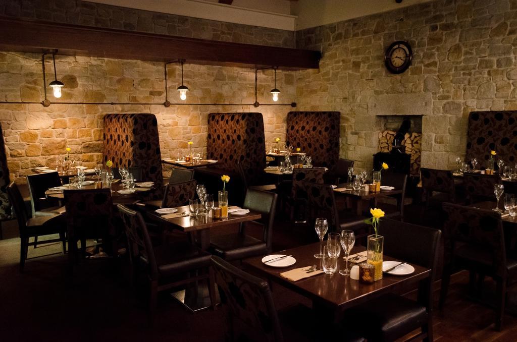 Meath Arms Country Inn Охрим Экстерьер фото